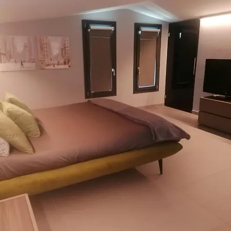 Modern House بيت للعطل كاباتشي